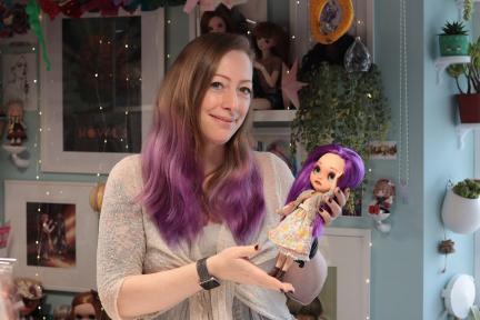 Beth Ramsden and her Blythe Mini Me